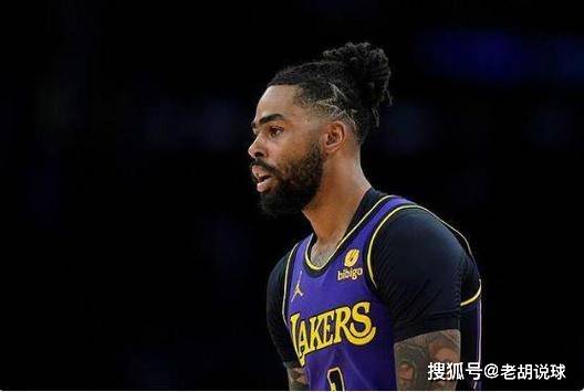 湖人揪出最大毒瘤！詹姆斯被你骗惨了，NBA名宿炮轰拉塞尔