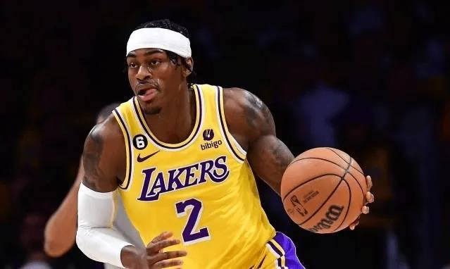 NBA早报｜湖人四条新闻 勇士三将缺阵 76人被罚10万