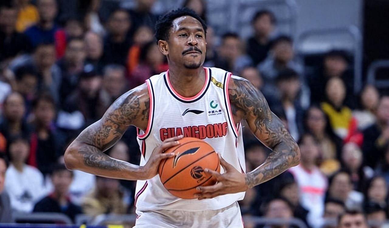 NBA实力后卫要来CBA！广东男篮接触，有望接班马尚，辽宁迎来压力