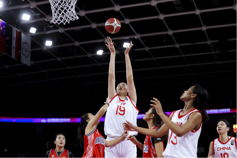 U18女篮亚洲杯在深圳开打，中国队迎开门红