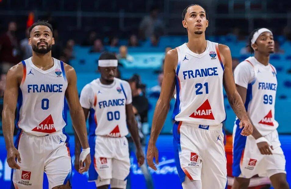 耻辱出局!欧洲杯最大冷门诞生!东契奇42+10+3天神下凡,欧洲杯8强对阵赛程正式出炉